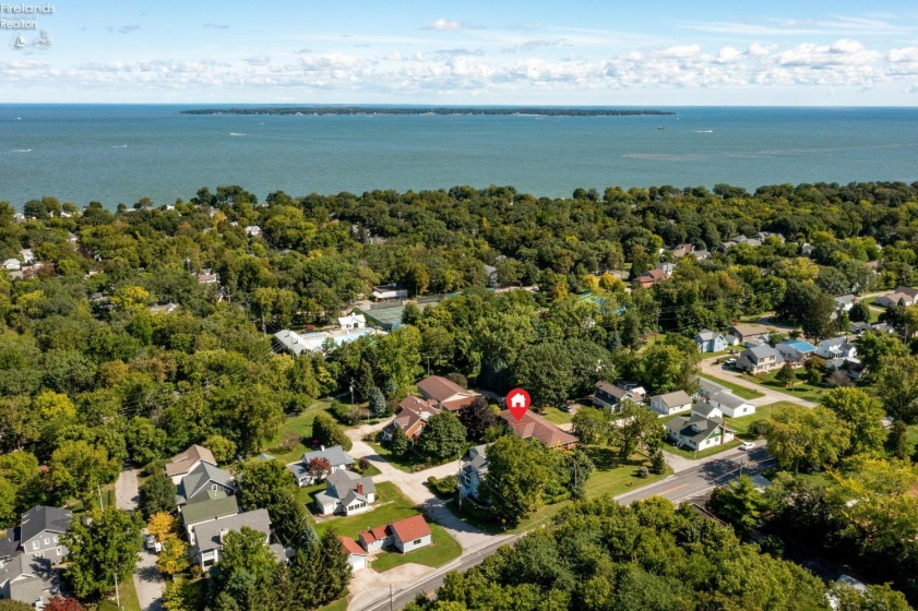 721 Laurel Avenue, Marblehead, 43440, 3 Bedrooms Bedrooms, ,2 BathroomsBathrooms,Residential,For Sale,Laurel,20260571