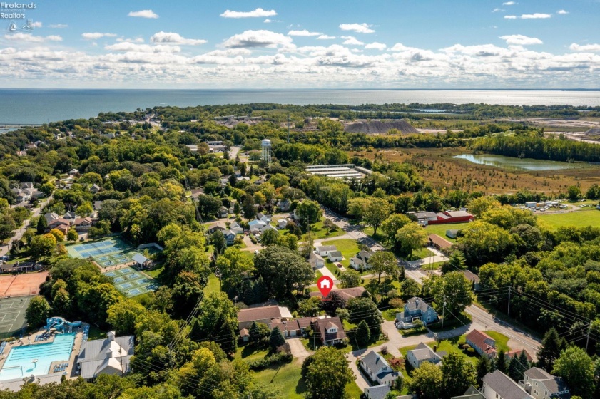 721 Laurel Avenue, Marblehead, 43440, 3 Bedrooms Bedrooms, ,2 BathroomsBathrooms,Residential,For Sale,Laurel,20260571