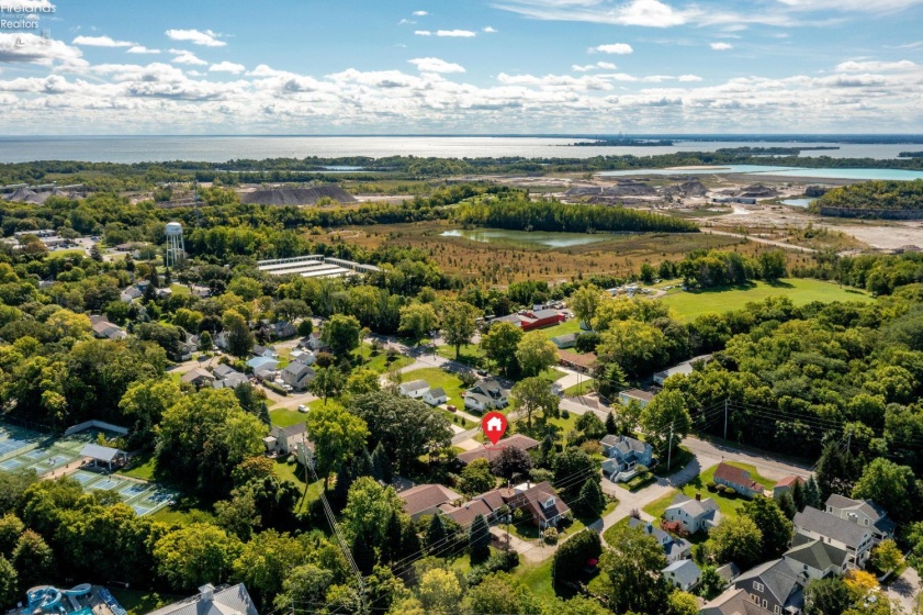 721 Laurel Avenue, Marblehead, 43440, 3 Bedrooms Bedrooms, ,2 BathroomsBathrooms,Residential,For Sale,Laurel,20260571