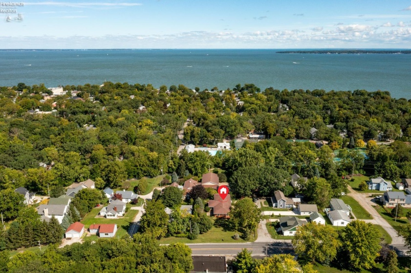 721 Laurel Avenue, Marblehead, 43440, 3 Bedrooms Bedrooms, ,2 BathroomsBathrooms,Residential,For Sale,Laurel,20260571