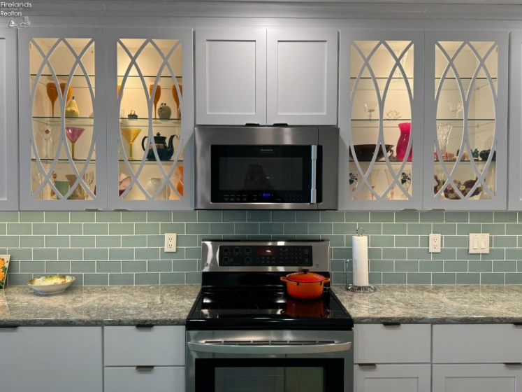 2212 Carriage Lane, Port Clinton, 43452, 3 Bedrooms Bedrooms, ,2 BathroomsBathrooms,Residential,For Sale,Carriage,20260608