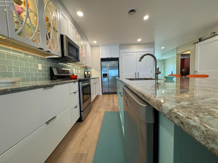 2212 Carriage Lane, Port Clinton, 43452, 3 Bedrooms Bedrooms, ,2 BathroomsBathrooms,Residential,For Sale,Carriage,20260608