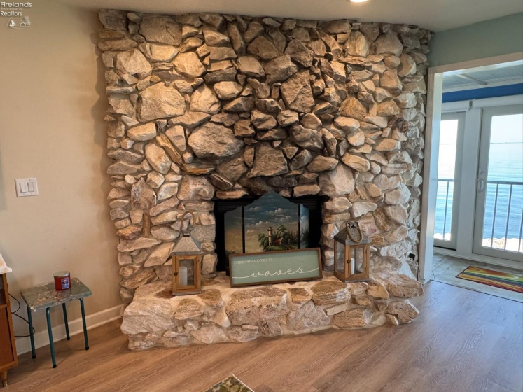 2212 Carriage Lane, Port Clinton, 43452, 3 Bedrooms Bedrooms, ,2 BathroomsBathrooms,Residential,For Sale,Carriage,20260608