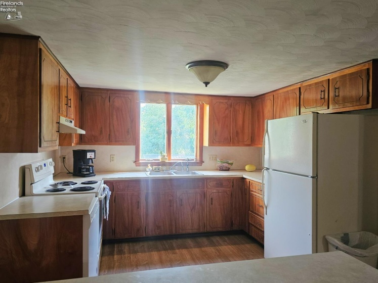 209 Main Street, North Fairfield, 44855, 5 Bedrooms Bedrooms, ,2 BathroomsBathrooms,Residential,For Sale,Main Street,20260569