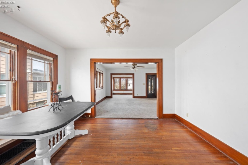 322 6th Street, Port Clinton, 43452, 3 Bedrooms Bedrooms, ,1 BathroomBathrooms,Residential,For Sale,6th,20260593