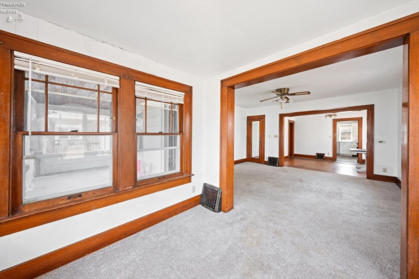 322 6th Street, Port Clinton, 43452, 3 Bedrooms Bedrooms, ,1 BathroomBathrooms,Residential,For Sale,6th,20260593