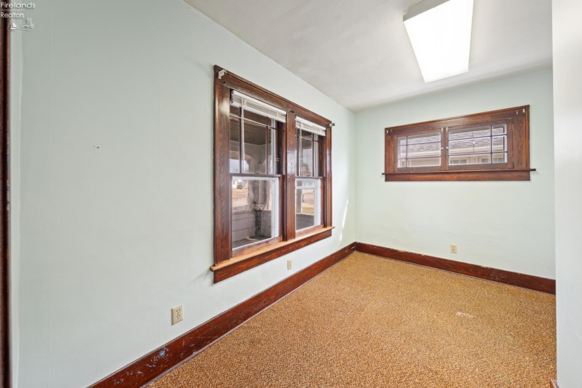 322 6th Street, Port Clinton, 43452, 3 Bedrooms Bedrooms, ,1 BathroomBathrooms,Residential,For Sale,6th,20260593