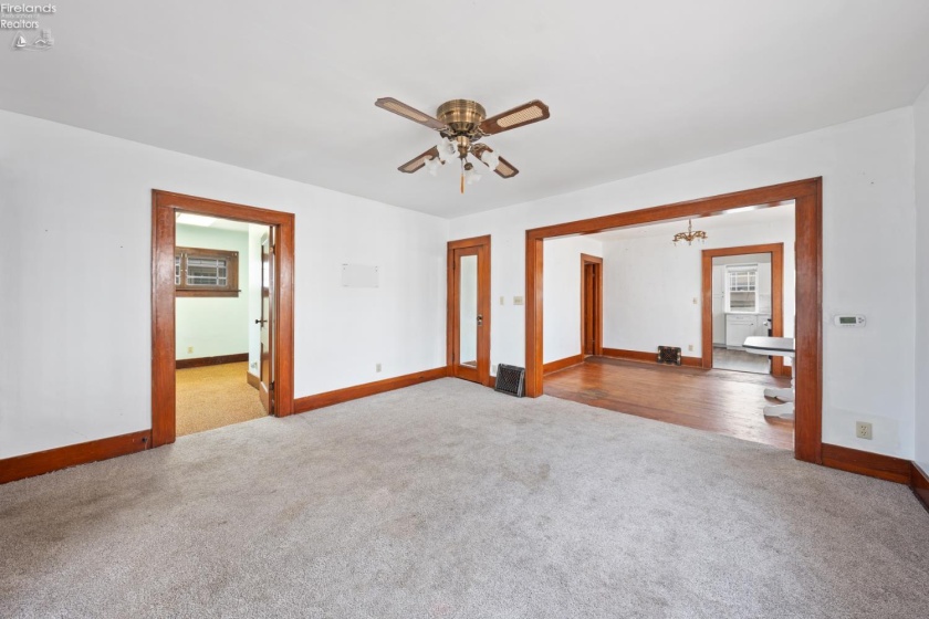 322 6th Street, Port Clinton, 43452, 3 Bedrooms Bedrooms, ,1 BathroomBathrooms,Residential,For Sale,6th,20260593