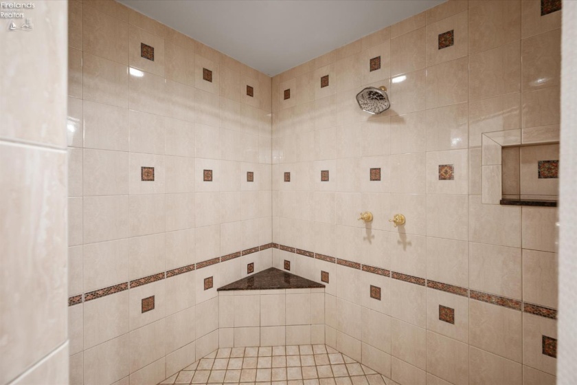 3512 Scheid Road, Huron, 44839, 4 Bedrooms Bedrooms, ,6 BathroomsBathrooms,Residential,For Sale,Scheid,20260521