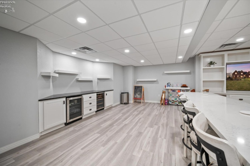 3512 Scheid Road, Huron, 44839, 4 Bedrooms Bedrooms, ,6 BathroomsBathrooms,Residential,For Sale,Scheid,20260521