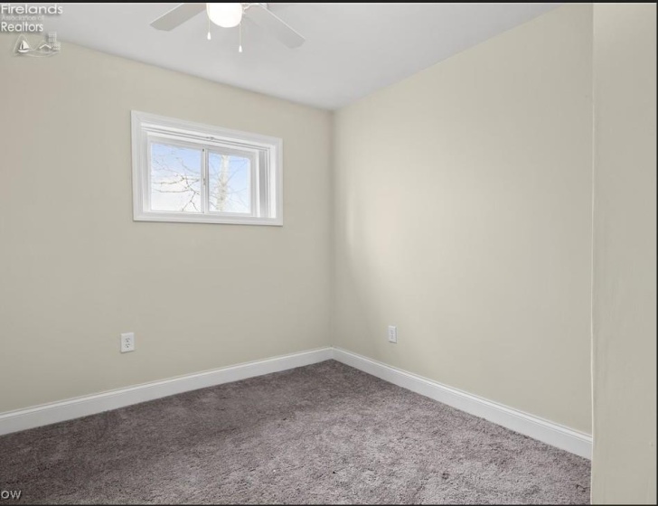 303 Delamere, Vermilion, 44089, 3 Bedrooms Bedrooms, ,1 BathroomBathrooms,Residential For Lease,For Lease,Delamere,20260602