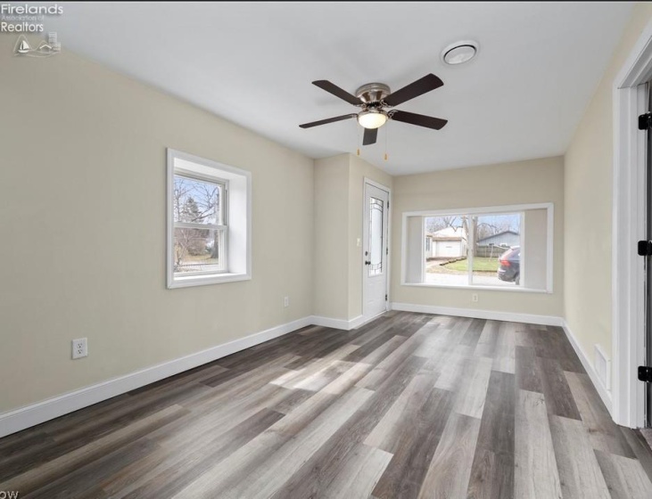 303 Delamere, Vermilion, 44089, 3 Bedrooms Bedrooms, ,1 BathroomBathrooms,Residential For Lease,For Lease,Delamere,20260602