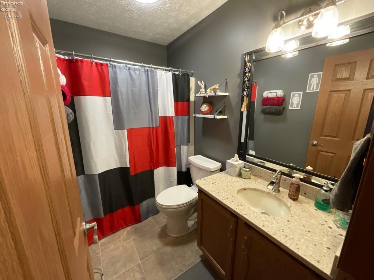 6012 Conneaut Light Drive, Vermilion, 44089, 4 Bedrooms Bedrooms, ,3 BathroomsBathrooms,Residential,For Sale,Conneaut Light,20260554