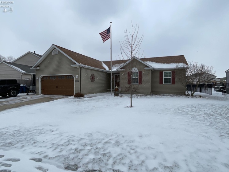 6012 Conneaut Light Drive, Vermilion, 44089, 4 Bedrooms Bedrooms, ,3 BathroomsBathrooms,Residential,For Sale,Conneaut Light,20260554