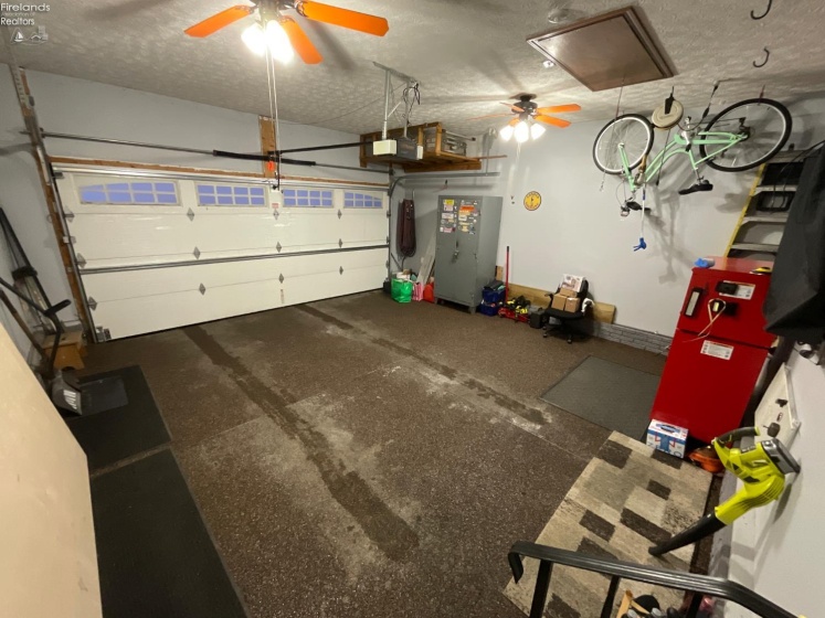 6012 Conneaut Light Drive, Vermilion, 44089, 4 Bedrooms Bedrooms, ,3 BathroomsBathrooms,Residential,For Sale,Conneaut Light,20260554