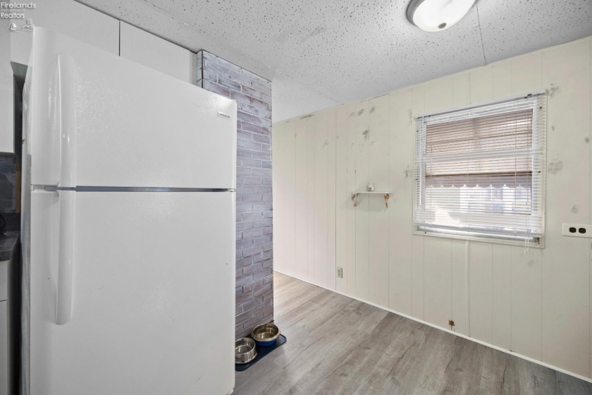 999 Buck Road, Marblehead, 43440, 2 Bedrooms Bedrooms, ,1 BathroomBathrooms,Residential,For Sale,Buck,20260610