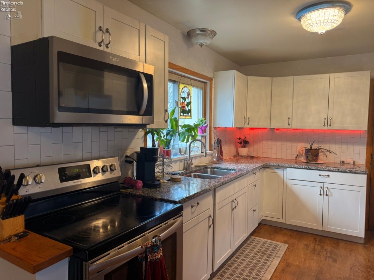 1807 Mills Street, Sandusky, 44870, 4 Bedrooms Bedrooms, ,2 BathroomsBathrooms,Residential,For Sale,Mills,20260623