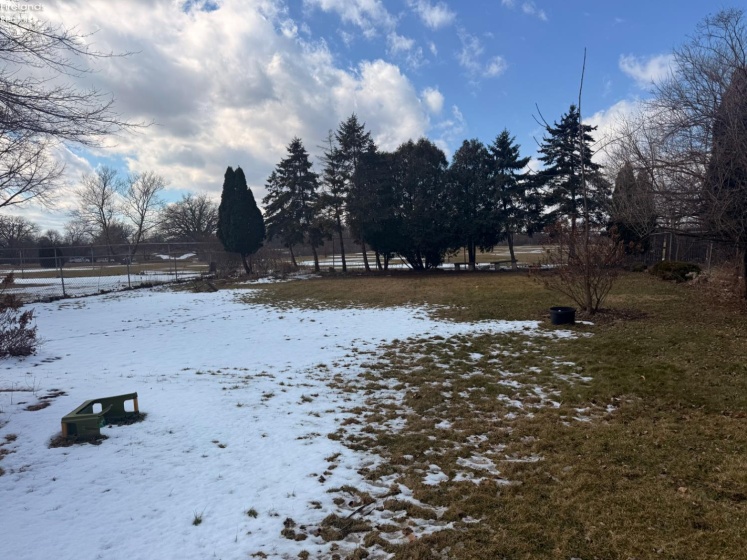 1807 Mills Street, Sandusky, 44870, 4 Bedrooms Bedrooms, ,2 BathroomsBathrooms,Residential,For Sale,Mills,20260623