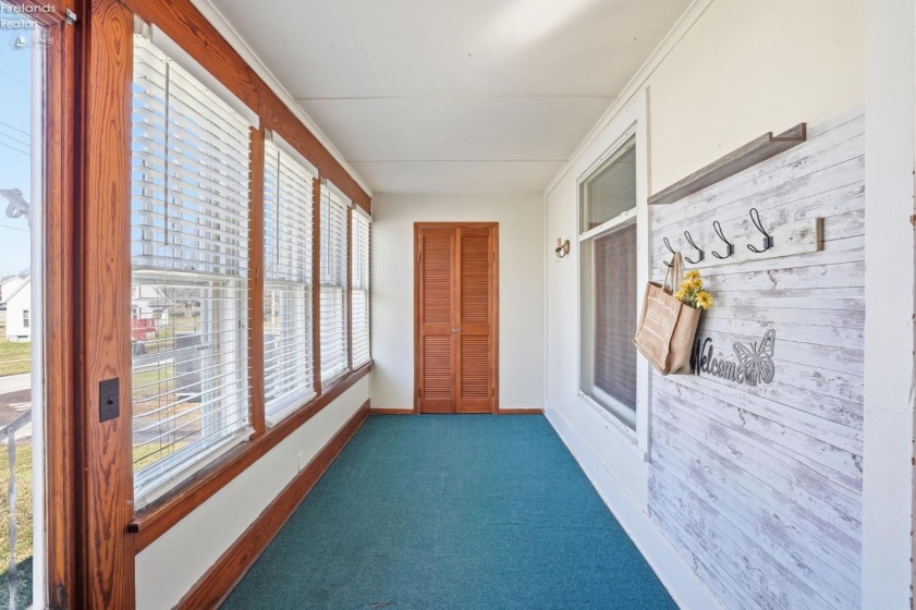 209 Pleasant Street, Bellevue, 44811, 3 Bedrooms Bedrooms, ,2 BathroomsBathrooms,Residential,For Sale,Pleasant,20260512