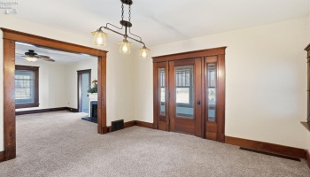 209 Pleasant Street, Bellevue, 44811, 3 Bedrooms Bedrooms, ,2 BathroomsBathrooms,Residential,For Sale,Pleasant,20260512