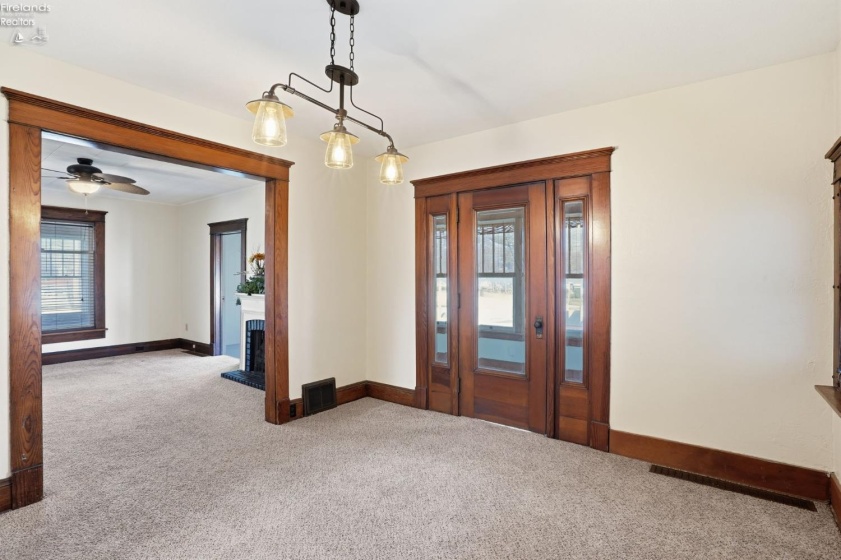 209 Pleasant Street, Bellevue, 44811, 3 Bedrooms Bedrooms, ,2 BathroomsBathrooms,Residential,For Sale,Pleasant,20260512