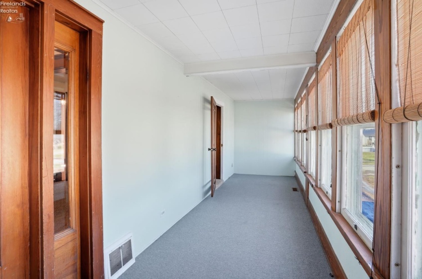 209 Pleasant Street, Bellevue, 44811, 3 Bedrooms Bedrooms, ,2 BathroomsBathrooms,Residential,For Sale,Pleasant,20260512