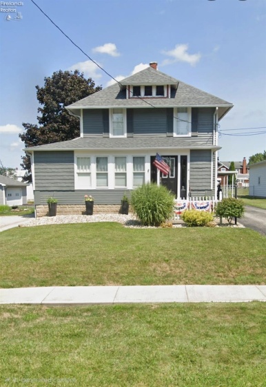 209 Pleasant Street, Bellevue, 44811, 3 Bedrooms Bedrooms, ,2 BathroomsBathrooms,Residential,For Sale,Pleasant,20260512