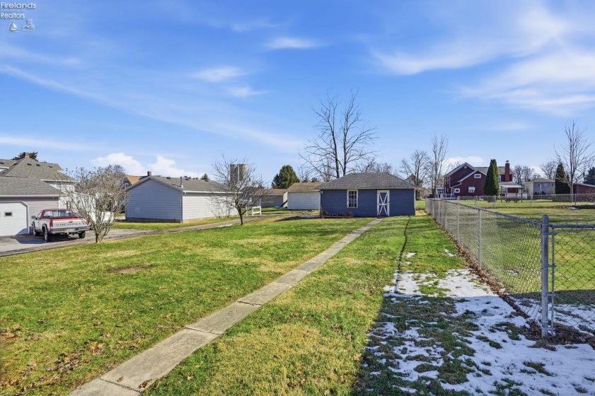 209 Pleasant Street, Bellevue, 44811, 3 Bedrooms Bedrooms, ,2 BathroomsBathrooms,Residential,For Sale,Pleasant,20260512