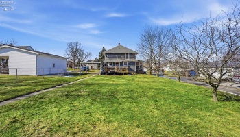 209 Pleasant Street, Bellevue, 44811, 3 Bedrooms Bedrooms, ,2 BathroomsBathrooms,Residential,For Sale,Pleasant,20260512