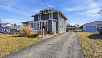 209 Pleasant Street, Bellevue, 44811, 3 Bedrooms Bedrooms, ,2 BathroomsBathrooms,Residential,For Sale,Pleasant,20260512