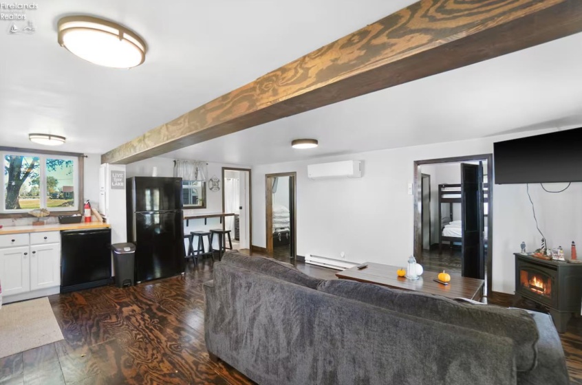 4422 Bayshore Road, Sandusky, 44870, 2 Bedrooms Bedrooms, ,1 BathroomBathrooms,Residential,For Sale,Bayshore,20260238