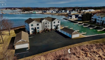 6005 Harbor Rd, Marblehead, 43440, 2 Bedrooms Bedrooms, ,2 BathroomsBathrooms,Residential,For Sale,Harbor Rd,20260614