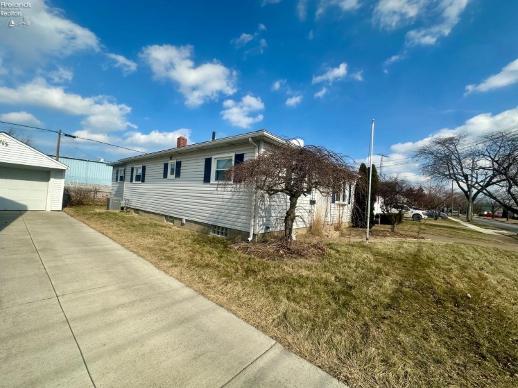 513 Rockwell Street, Sandusky, 44870, ,1 BathroomBathrooms,Residential,For Sale,Rockwell,20260609