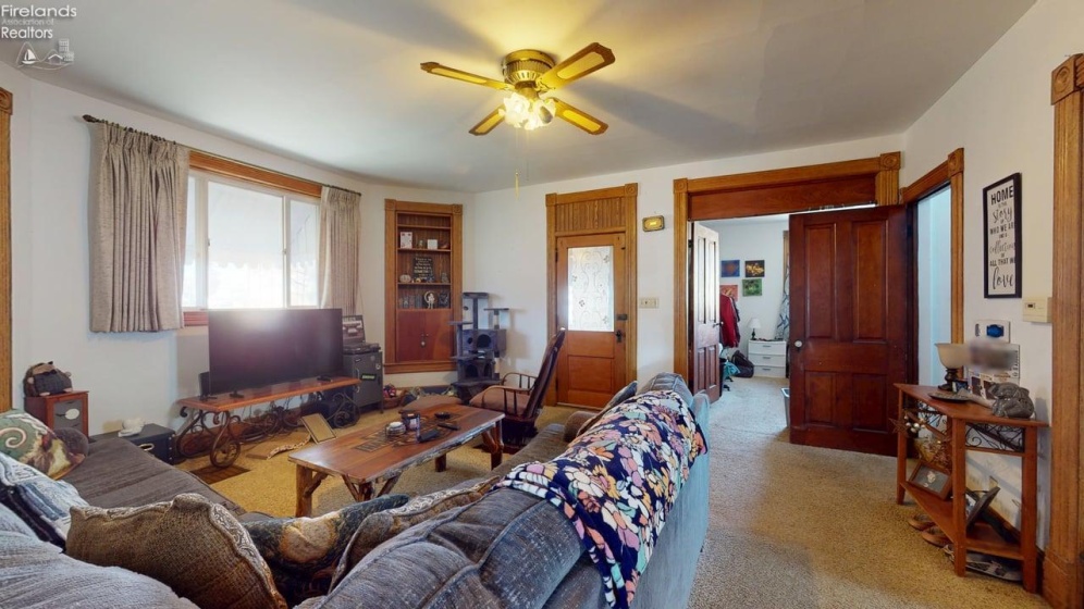 190 Main, Tiffin, 44883, 3 Bedrooms Bedrooms, ,1 BathroomBathrooms,Residential,For Sale,Main,20260629