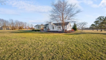 8685 Oak Harbor Southeast Road, Oak Harbor, 43449, 3 Bedrooms Bedrooms, ,3 BathroomsBathrooms,Residential,For Sale,Oak Harbor Southeast,20260631 8685 Oak Harbor Southeast Road, Oak Harbor, 43449, 3 Bedrooms Bedrooms, ,3 BathroomsBathrooms,Residential,For Sale,Oak Harbor Southeast,20260631