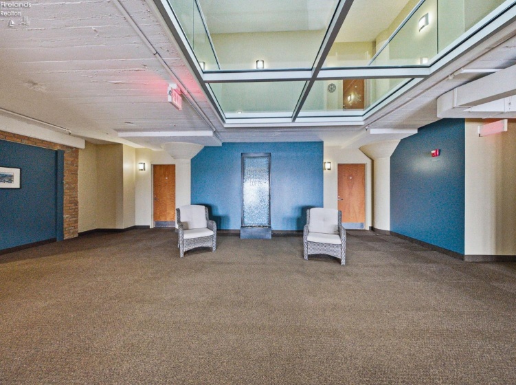 401 Shoreline Drive, Sandusky, 44870, 2 Bedrooms Bedrooms, ,2 BathroomsBathrooms,Residential,For Sale,Shoreline,20260613