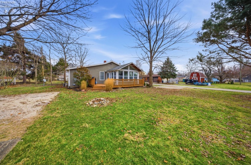 113 Iroquois Trail, Sandusky, 44870, 3 Bedrooms Bedrooms, ,2 BathroomsBathrooms,Residential,For Sale,Iroquois,20260573