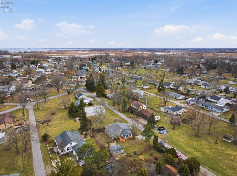 113 Iroquois Trail, Sandusky, 44870, 3 Bedrooms Bedrooms, ,2 BathroomsBathrooms,Residential,For Sale,Iroquois,20260573