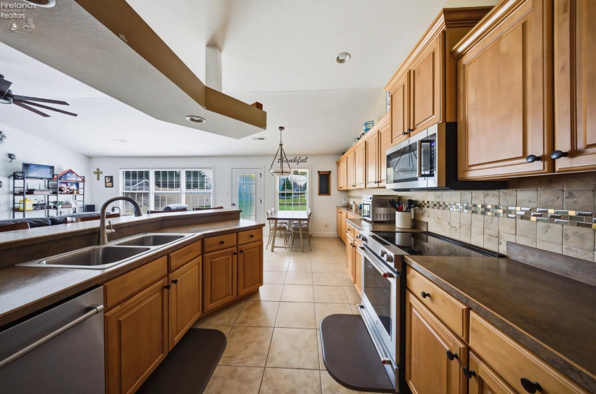 28 Amber Way, Norwalk, 44857, 4 Bedrooms Bedrooms, ,2 BathroomsBathrooms,Residential,For Sale,Amber,20260640