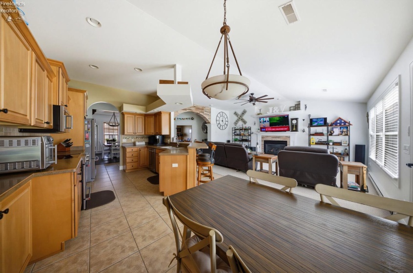 28 Amber Way, Norwalk, 44857, 4 Bedrooms Bedrooms, ,2 BathroomsBathrooms,Residential,For Sale,Amber,20260640