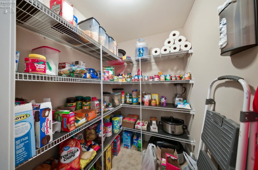 28 Amber Way, Norwalk, 44857, 4 Bedrooms Bedrooms, ,2 BathroomsBathrooms,Residential,For Sale,Amber,20260640