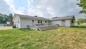 350 Conner Drive, Fremont, 43420, 3 Bedrooms Bedrooms, ,2 BathroomsBathrooms,Residential,For Sale,Conner,20253656