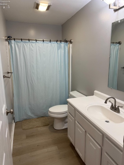 1485 Autumnwoods Drive, Fremont, 43420, 4 Bedrooms Bedrooms, ,3 BathroomsBathrooms,Residential,For Sale,Autumnwoods,20260649