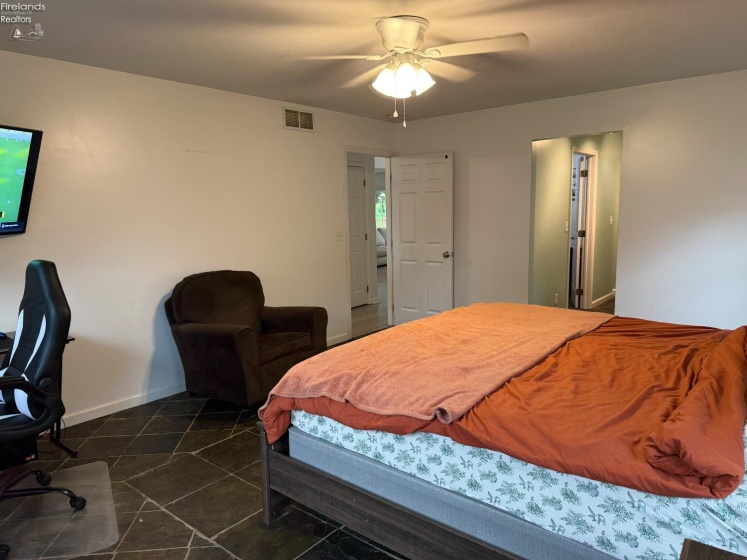 1485 Autumnwoods Drive, Fremont, 43420, 4 Bedrooms Bedrooms, ,3 BathroomsBathrooms,Residential,For Sale,Autumnwoods,20260649