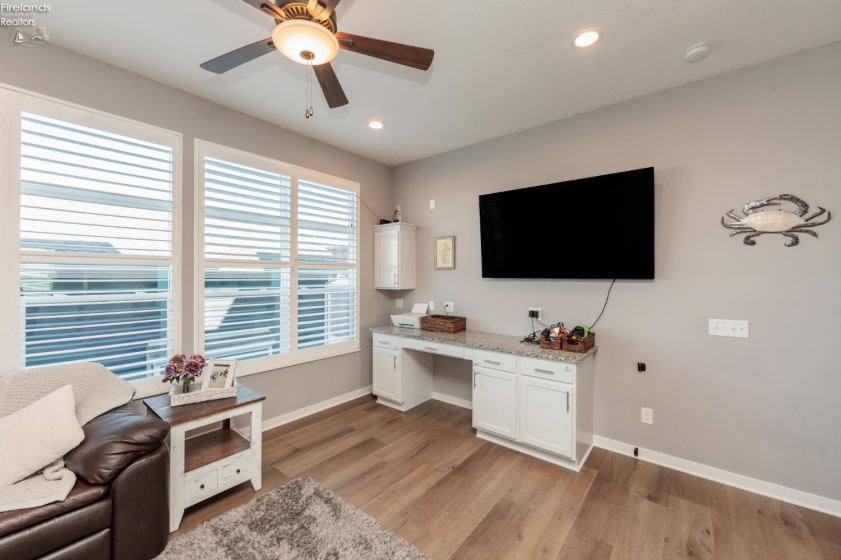 415 Water Street, Sandusky, 44870, 2 Bedrooms Bedrooms, ,3 BathroomsBathrooms,Residential,For Sale,Water,20260635