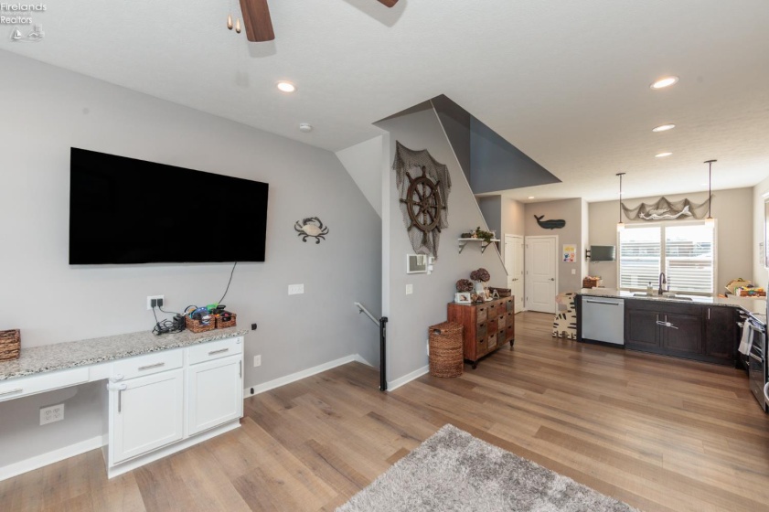 415 Water Street, Sandusky, 44870, 2 Bedrooms Bedrooms, ,3 BathroomsBathrooms,Residential,For Sale,Water,20260635