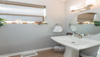 415 Water Street, Sandusky, 44870, 2 Bedrooms Bedrooms, ,3 BathroomsBathrooms,Residential,For Sale,Water,20260635 415 Water Street, Sandusky, 44870, 2 Bedrooms Bedrooms, ,3 BathroomsBathrooms,Residential,For Sale,Water,20260635