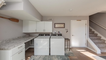 415 Water Street, Sandusky, 44870, 2 Bedrooms Bedrooms, ,3 BathroomsBathrooms,Residential,For Sale,Water,20260635 415 Water Street, Sandusky, 44870, 2 Bedrooms Bedrooms, ,3 BathroomsBathrooms,Residential,For Sale,Water,20260635