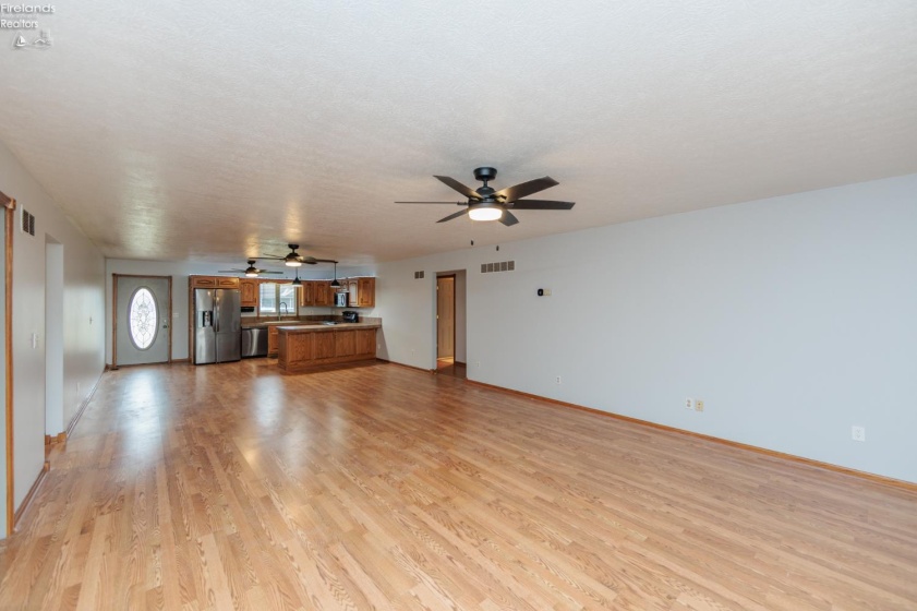 16 Senior Drive, Greenwich, 44837, 3 Bedrooms Bedrooms, ,2 BathroomsBathrooms,Residential,For Sale,Senior,20260654