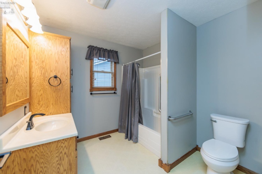 16 Senior Drive, Greenwich, 44837, 3 Bedrooms Bedrooms, ,2 BathroomsBathrooms,Residential,For Sale,Senior,20260654